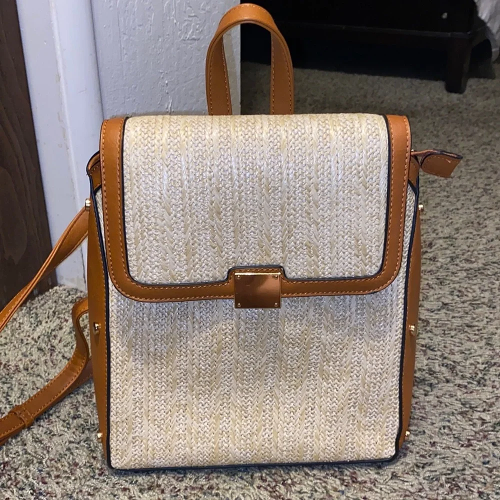 🆕Super cute summer backpack - Picture 1 of 6